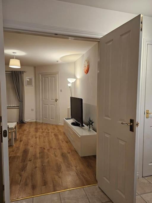 The Park View, 2 Bedroom House カーコーディ エクステリア 写真