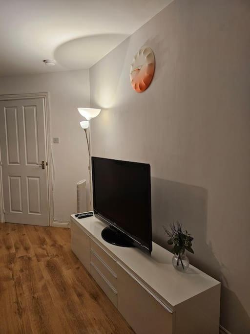 The Park View, 2 Bedroom House カーコーディ エクステリア 写真