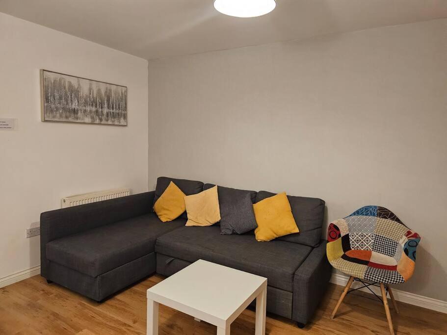 The Park View, 2 Bedroom House カーコーディ エクステリア 写真